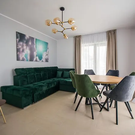 Promenada Apartments 5